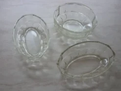 Beurrier ou sucrier en verre art déco vintage