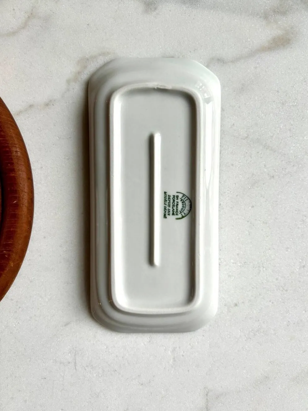 Beurrier Pillivuyt en porcelaine blanche