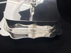Beurrier plat à beurre/fromage plaqué argent avec couvercle metal argenté