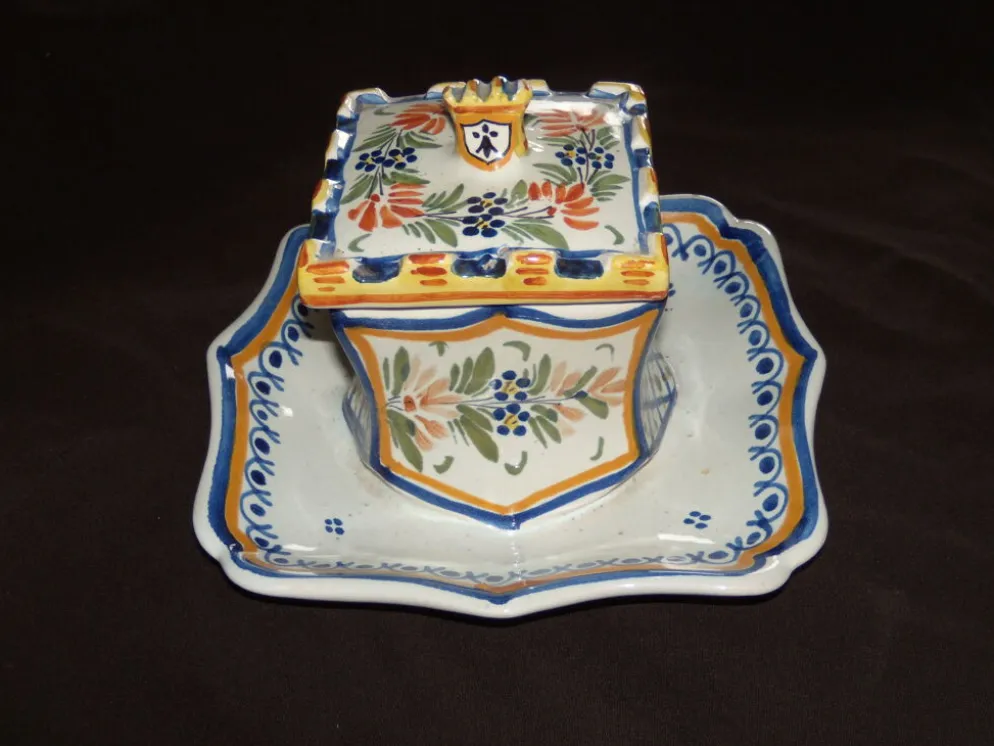 Beurrier Quimper Henriot décor breton 127 1948
