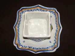 Beurrier Quimper Henriot décor breton 127 1948