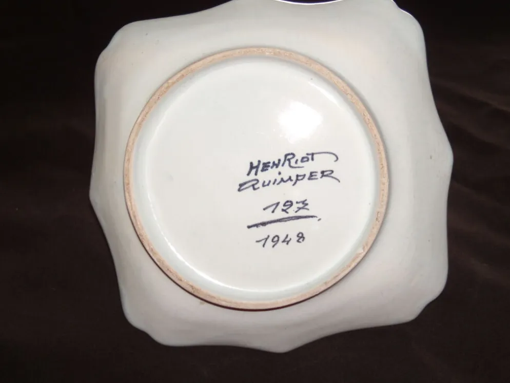 Beurrier Quimper Henriot décor breton 127 1948