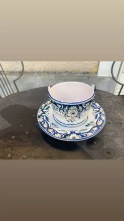 Beurrier, sauciere en faience Vieux Rouen, fait main, made in france, motif floral, vintage