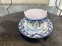 Beurrier, sauciere en faience Vieux Rouen, fait main, made in france, motif floral, vintage