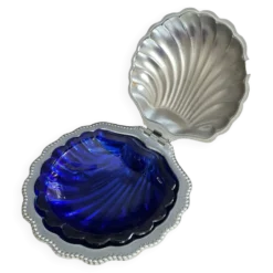 Beurrier vintage coquillage en inox et verre bleu