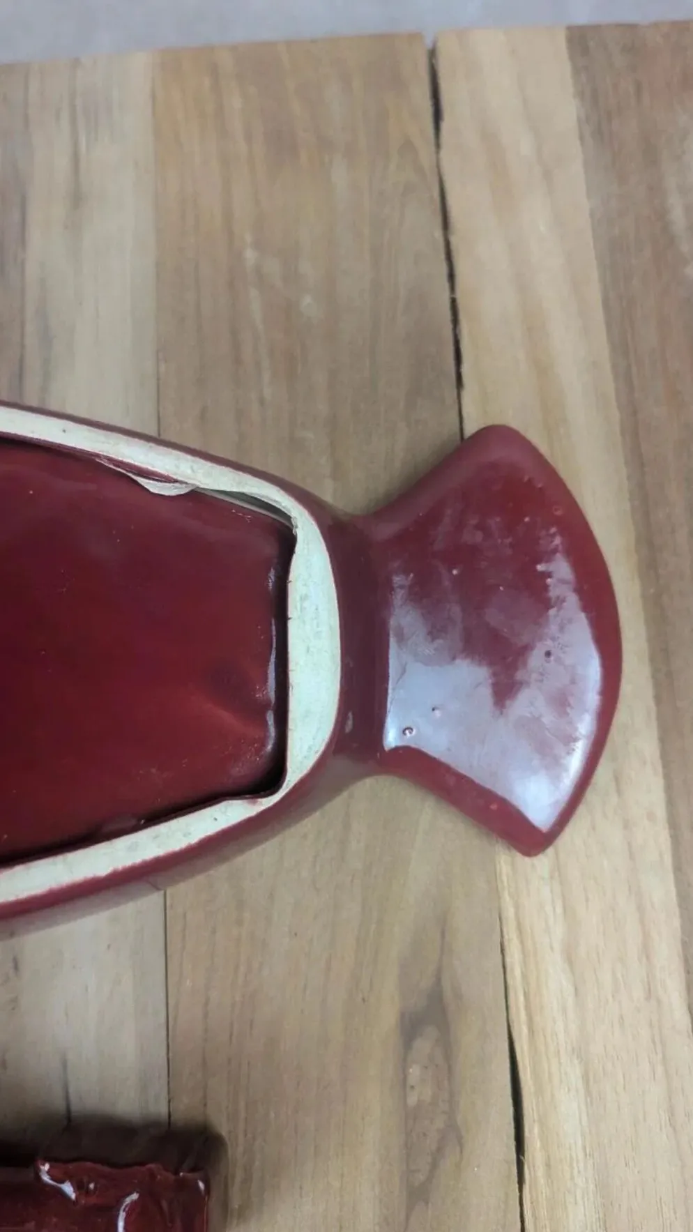 Beurrier vintage en céramique rouge + couteau assorti