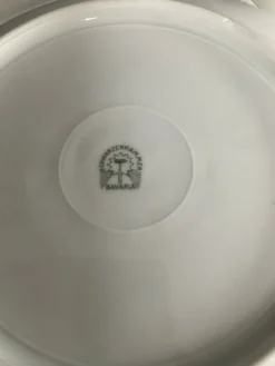 Beurrier vintage en porcelaine émaillée