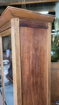 Bibliotheque vitrine style louis xvi 2 portes en noyer