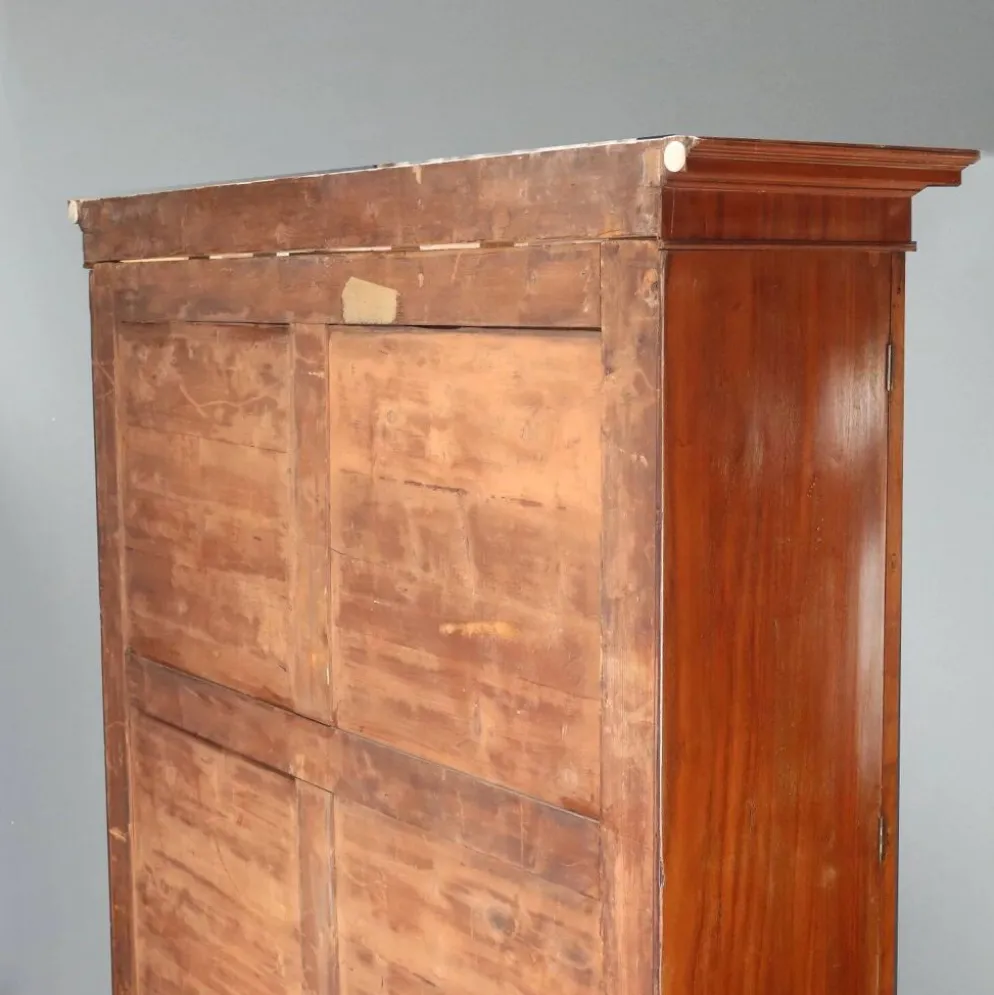 Bibliothèque ancienne en acajou avec verre soufflé, Angleterre, XXe siècle