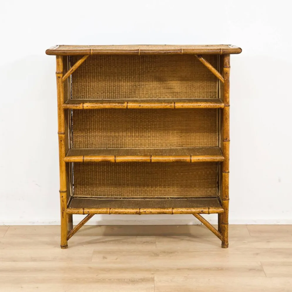 Bibliothèque ancienne en bambou et rotin – XIXᵉ siècle