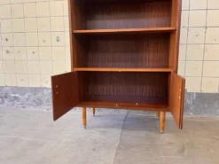 Bibliothèque belge vintage