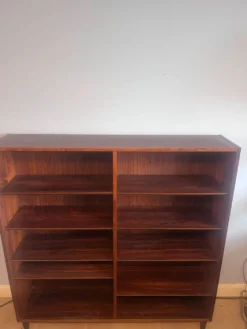 Bibliothèque danoise en palissandre par Hundevad & Co., années 1960
