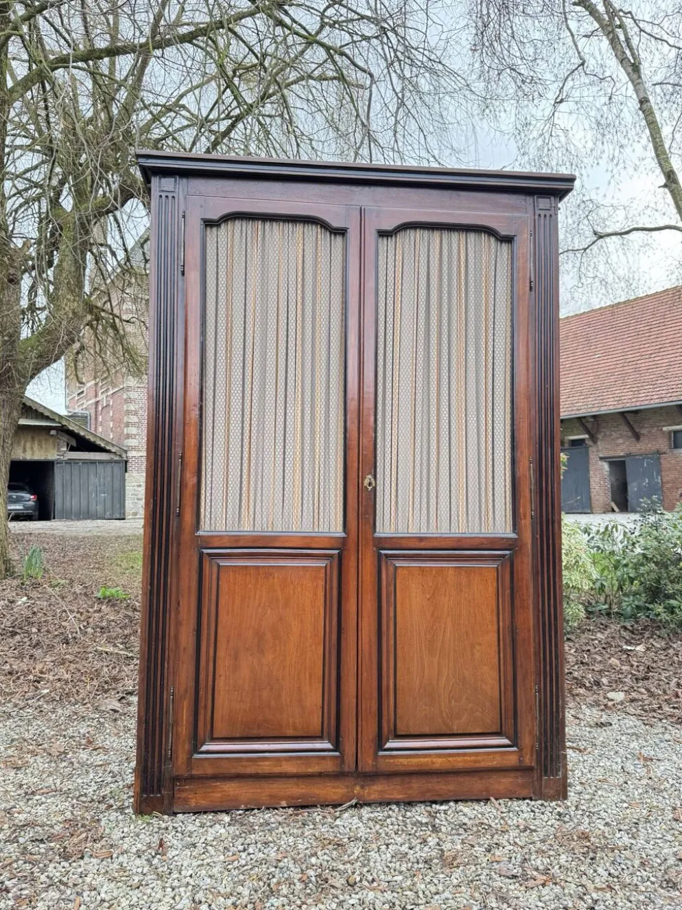 Bibliothèque de boiserie ou de parquet en acajou d’époque louis xvi xv