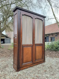 Bibliothèque de boiserie ou de parquet en acajou d’époque louis xvi xv