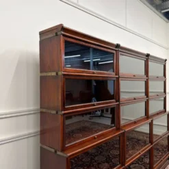 Bibliothèque de style Globe Wernicke anglaise classique
