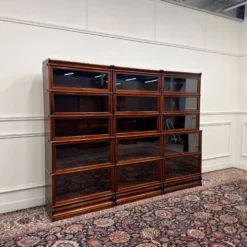 Bibliothèque de style Globe Wernicke anglaise classique