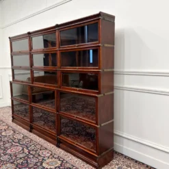 Bibliothèque de style Globe Wernicke anglaise classique