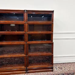 Bibliothèque de style Globe Wernicke anglaise classique