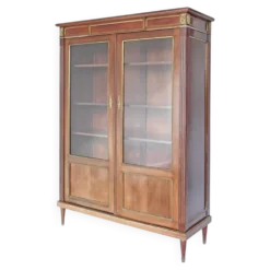 Bibliothèque de style Louis XVI