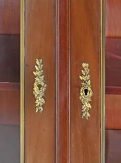Bibliothèque de style Louis XVI