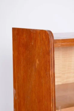 Bibliothèque de style mid-century en chêne avec portes en verre, années 1950