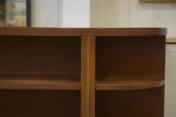 Bibliothèque en acajou travail anglais vers 1900