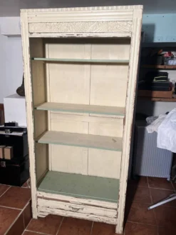 Bibliothèque en bois vintage