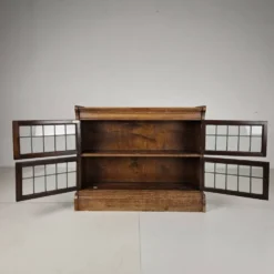 Bibliothèque en chêne anglais par Minty Library Specialists, Oxford, années 1920.