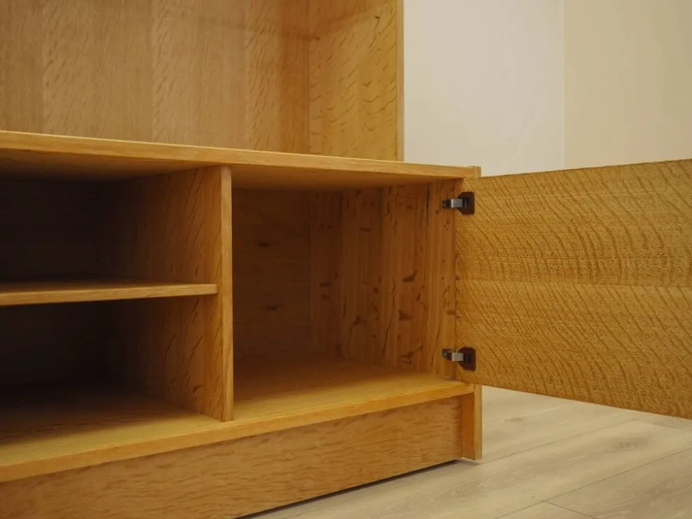 Bibliothèque en chêne Henning Kjærnulf avec portes en verre, danoise des années 1960