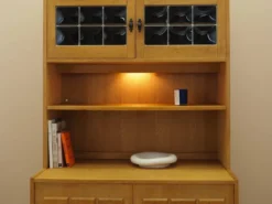 Bibliothèque en chêne Henning Kjærnulf avec portes en verre, danoise des années 1960