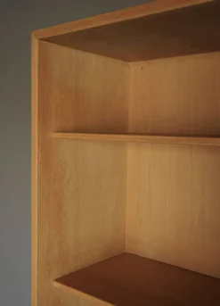 Bibliothèque en chêne par Børge Mogensen pour Karl Andersson & söner. Suède, années 1960.