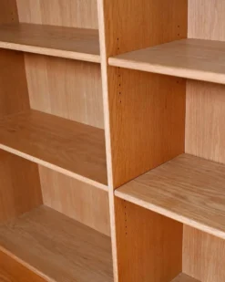 Bibliothèque en chêne scandinave, années 1960
