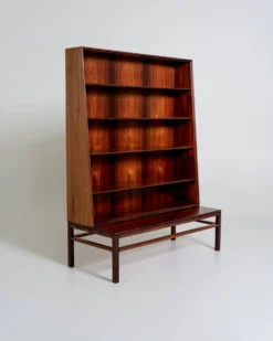 Bibliothèque en palissandre par Johan Hagen pour I. Christiansen, Danemark, années 1950.