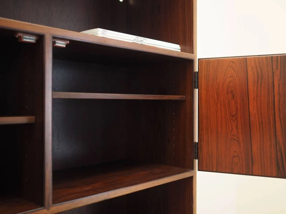 Bibliothèque en palissandre par Svend Langkilde, design danois des années 1960.