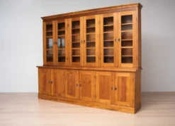 Bibliothèque en pin monumental de l'école de Varsovie, Pologne, années 1920