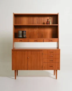 Bibliothèque en teck avec bureau, production scandinave, années 1960.