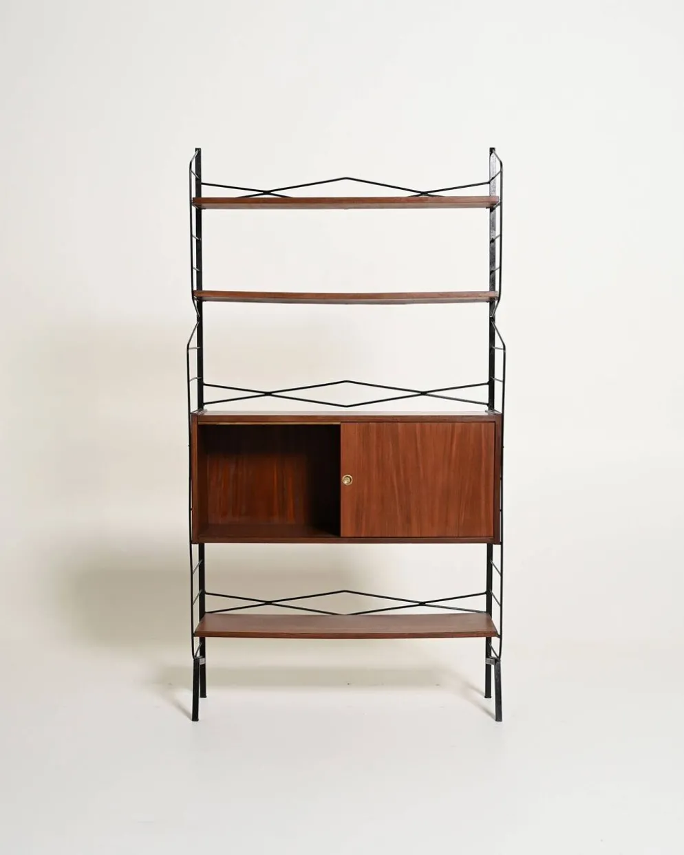 Bibliothèque en teck avec tiroir, années 1950-1960