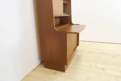 Bibliothèque en teck avec unité de rangement, années 1960