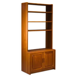 Bibliothèque en teck danois avec armoire de Dyrlund, années 1970.