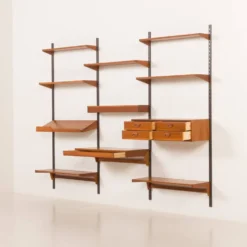 Bibliothèque en teck de Kai Kristiansen avec un bureau et une lampe, FM Mobler, années 1960.