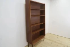 Bibliothèque en teck Mid-Century – Johannes Sorth (Danemark, années 1960)