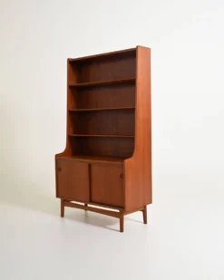 Bibliothèque en teck par Johannes Sorth pour Bornholms Møbelfabrik, années 1960.