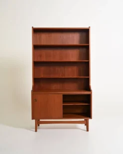 Bibliothèque en teck par Johannes Sorth pour Bornholms Møbelfabrik, années 1960.