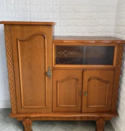 Bibliothèque et vitrine en chêne vintage