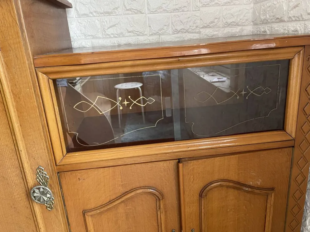 Bibliothèque et vitrine en chêne vintage