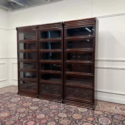 Bibliothèque Globe Wernicke classique en anglais