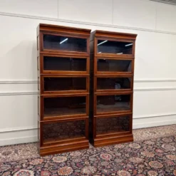 Bibliothèque Globe Wernicke classique en anglais