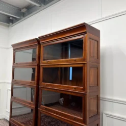 Bibliothèque Globe Wernicke classique en anglais