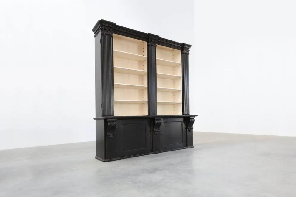 Bibliothèque haute noire du 20e siècle en MDF, Royaume-Uni