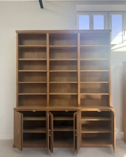 Bibliothèque mid-century en chêne (rénovée)